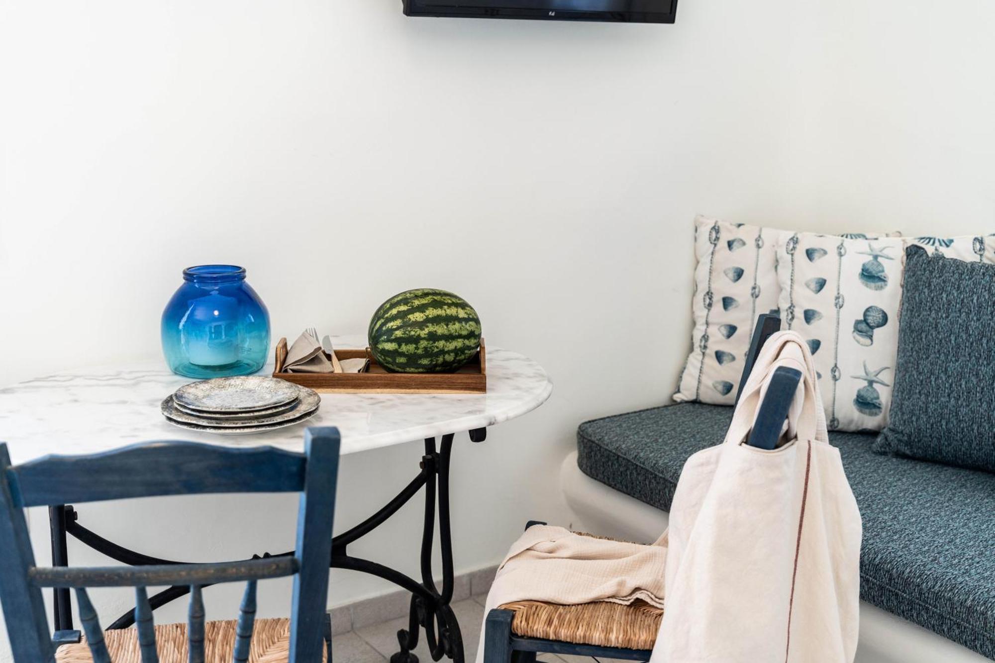 Makani Suites Ano Mera Extérieur photo