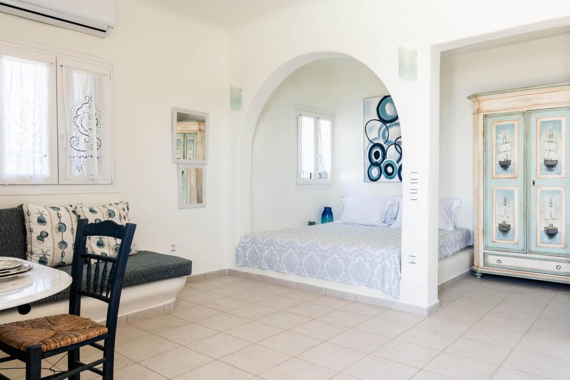 Makani Suites Ano Mera Extérieur photo